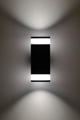 Kinkiet K-8207 z serii TAMIZA