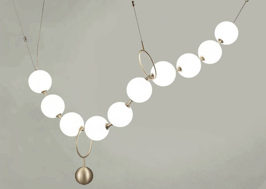 LAMPY, JAK NASZYJNIKI Z PEREŁ -PEARL PERLA