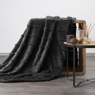 Koc Nina czarny 150x200