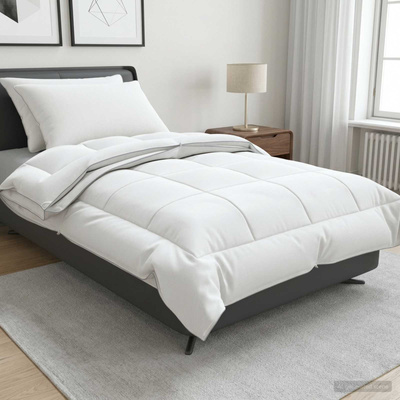 Zestaw kołdry i poduszek 3 szt. 135x220 cm 4 pory roku Wełna