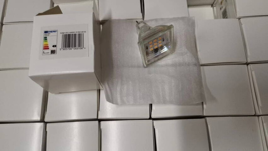 żarówka LED QUADRO 12V GU5.3