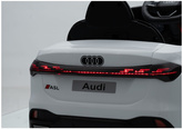 Pojazd Na Akumulator Audi A5L HL788 Biały