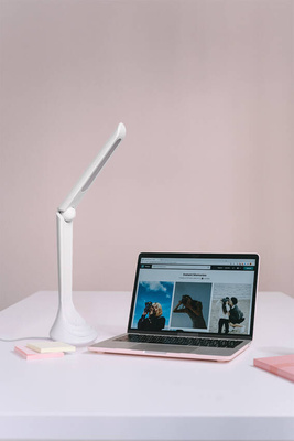 Lampka biurkowa K-MT-205 BIAŁY z serii ASTON