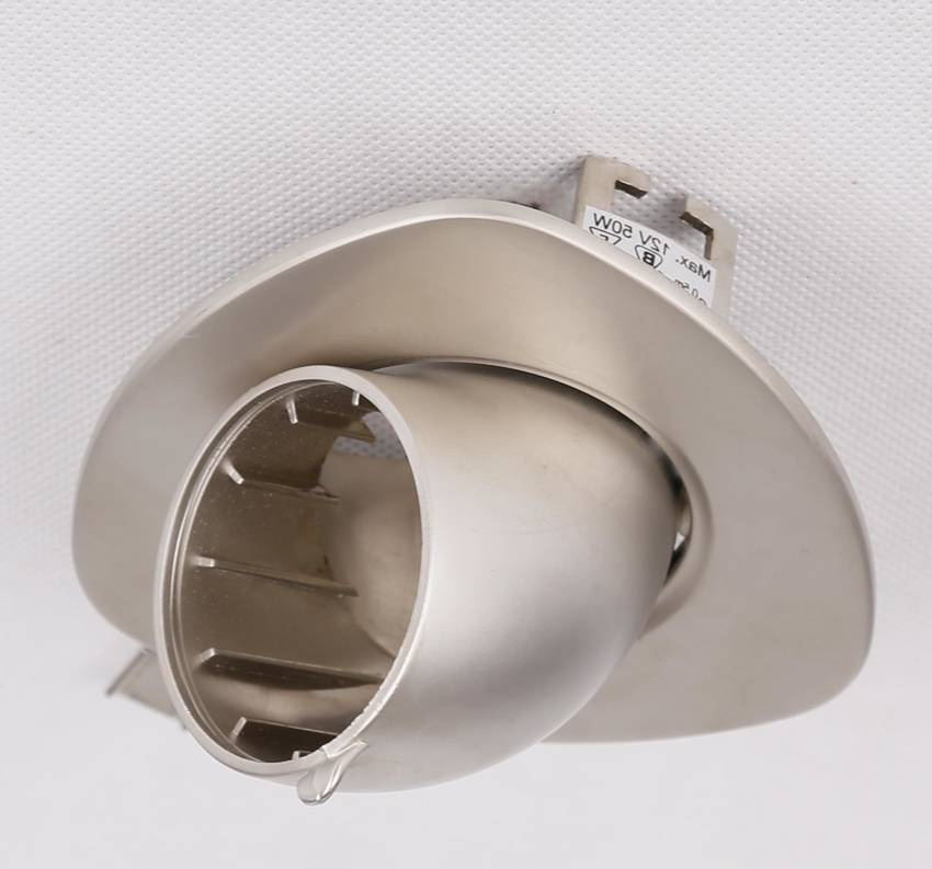 Oprawa stropowa podstawa trójkąt tytan MR16 50W Candellux 2285475
