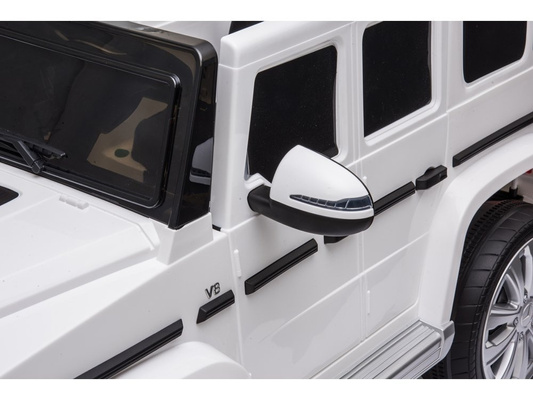 Samochód na akumulator Mercedes G500 Światla LED MP3 Pilot  biały