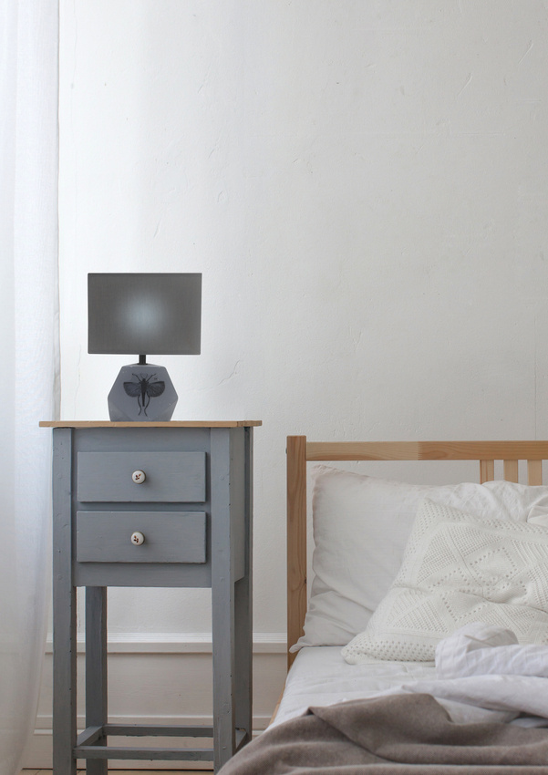 Lampka nocna Animi szara z abażurem 1xE14 lampa stołowa