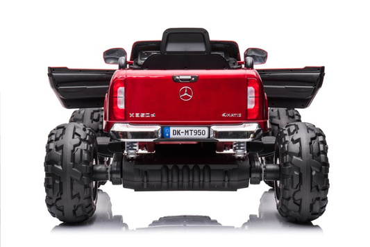 Auto Na Akumulator Mercedes DK-MT950  4x4 Czerwony Lakierowany