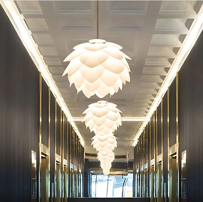 Lampa wisząca Szyszka Abigali Pine Cone ?32 cm