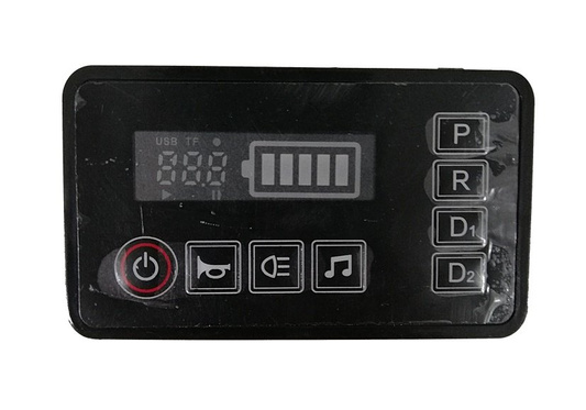 Panel muzyczny sterujący do pojazdu na akumulator