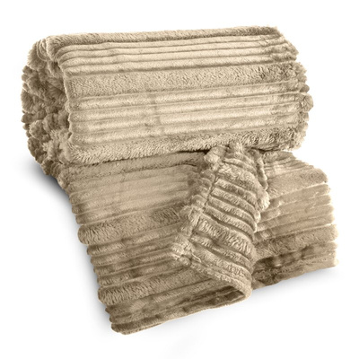 Koc Nina kremowy 220x200