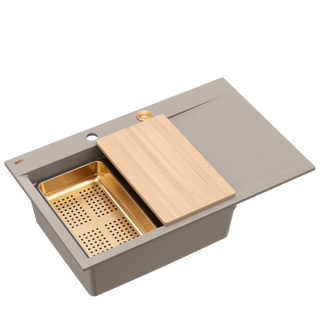 JOSH 111 GraniteQ zlewozmywak 1-komorowy z/o (780x500x215) soft taupe + syfon push 2 open + deska + wkładka/ elementy miedziane