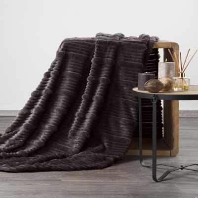 Koc Nina stalowy 220x200