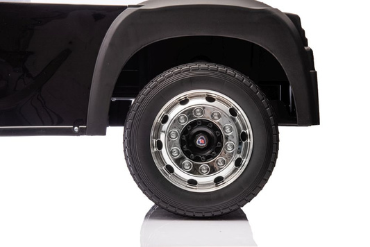 Auto Na Akumulator Scania 500R HL698 Czarne Lakierowane 4x4