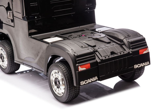 Auto Na Akumulator Scania 500R HL698 Czarne Lakierowane 4x4