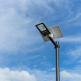 50W Solarna lampa uliczna / Barwa:4000K / Obudowa: Czarna
