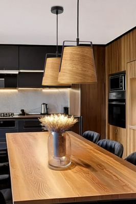 Lampa wisząca z abażurem Milbury czarna z żółtym abażurem E27 do salonu