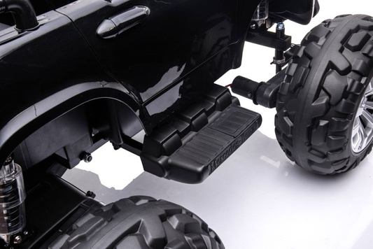 Auto Na Akumulator Mercedes  DK-MT950 4x4 Czarny