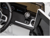 Samochód na akumulator Mercedes G500 Światla LED MP3 Pilot  biały