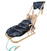 Love gifts Sanki ze śpiworkiem+ Mufki/Brąz