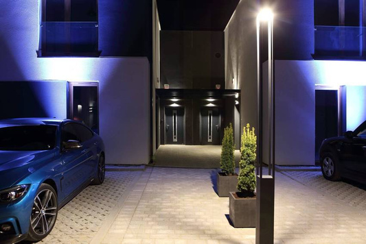 Lampa ogrodowa stojąca NEWYORK E27 2M