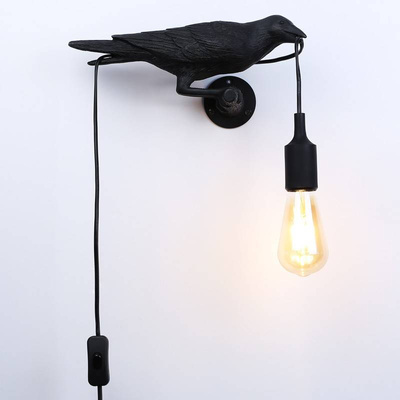 Kinkiet z Żywicy Kruk Abruzzo Corvo E27