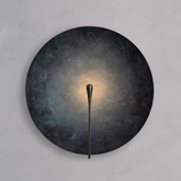 Kinkiet ścienny Cosmic Callisto 35 cm czarny – ręcznie wykonany z patynowanego mosiądzu, nowoczesny design