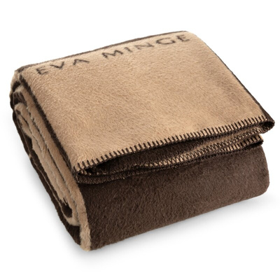 Koc ciemnobrązowy 220x240