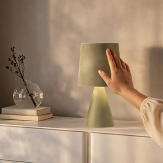 Lampka nocna Satti szarozielona ceramiczna z abażurem klasyczna E14