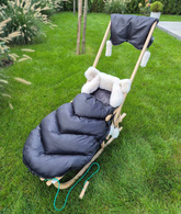 Love gifts Sanki ze śpiworkiem+ Mufki/Brąz