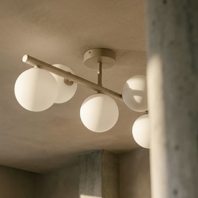 Klasyczna lampa sufitowa z kloszami do salonu K-5857 z serii ARDI