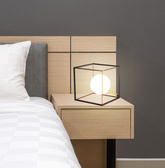 Lampka nocna Weert Ledea czarno-złota szklana industrialna 15 cm
