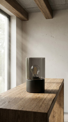 Minimalistyczna lampa stołowa w kolorze czarnym K-6050 z serii DEX