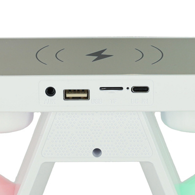 Lampka LED Gamingowa RGB głośnik ładowarka indukcyjna radio budzik zegar