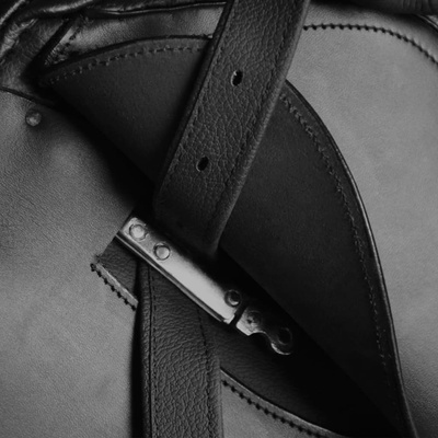 Zestaw do osiodłania konia 17,5" z naturalnej skóry czarny 12 cm 5 w 1