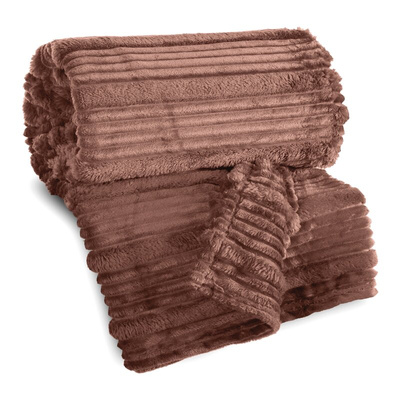 Koc Nina jasnobrązowy 150x200