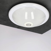 Plafon z czujnikiem ruchu i zmierzchu APLIS White SENSOR, 2xE27, 30cm, IP20, biały, okrągły EDO777583 EDO Solutions