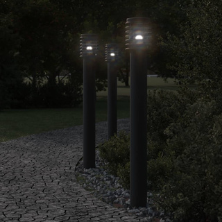 Lampa ogrodowa słupek z gniazdkiem, czarna, 110 cm, stal