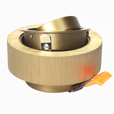 Półtuba halogenowa