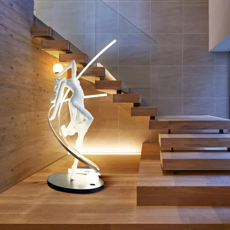 Lampa HUMAN taniec bogini DANCING GIRL